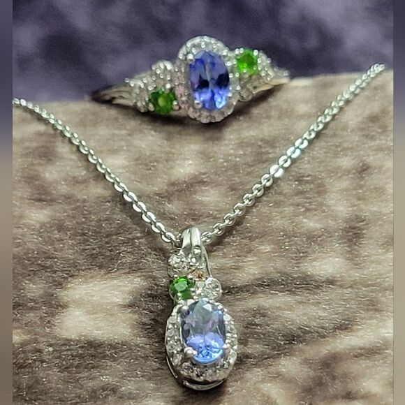 AAA Tanzanite & Multi Gemstone Halo Ring & Pendant Necklace - Picture 2 of 16